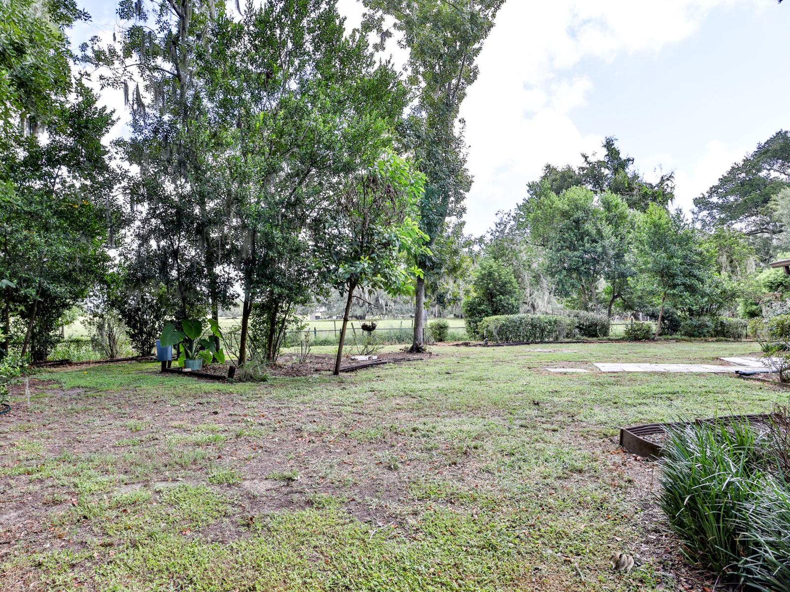 6103 Sky Flower Ct Property Photo 7