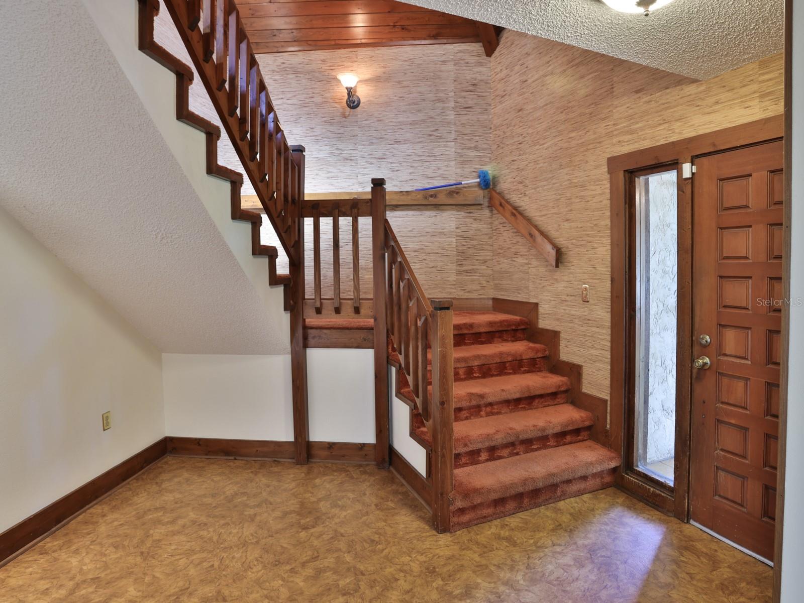 6103 Sky Flower Ct Property Photo 11