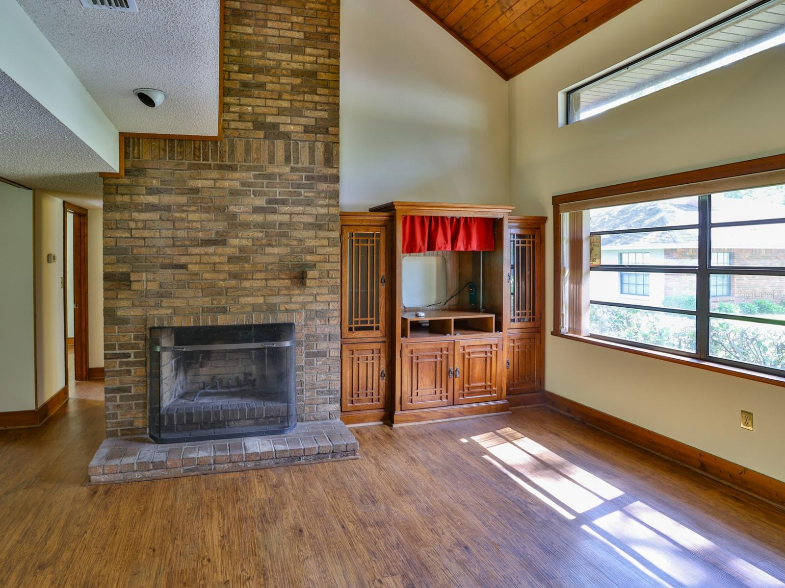 6103 Sky Flower Ct Property Photo 13