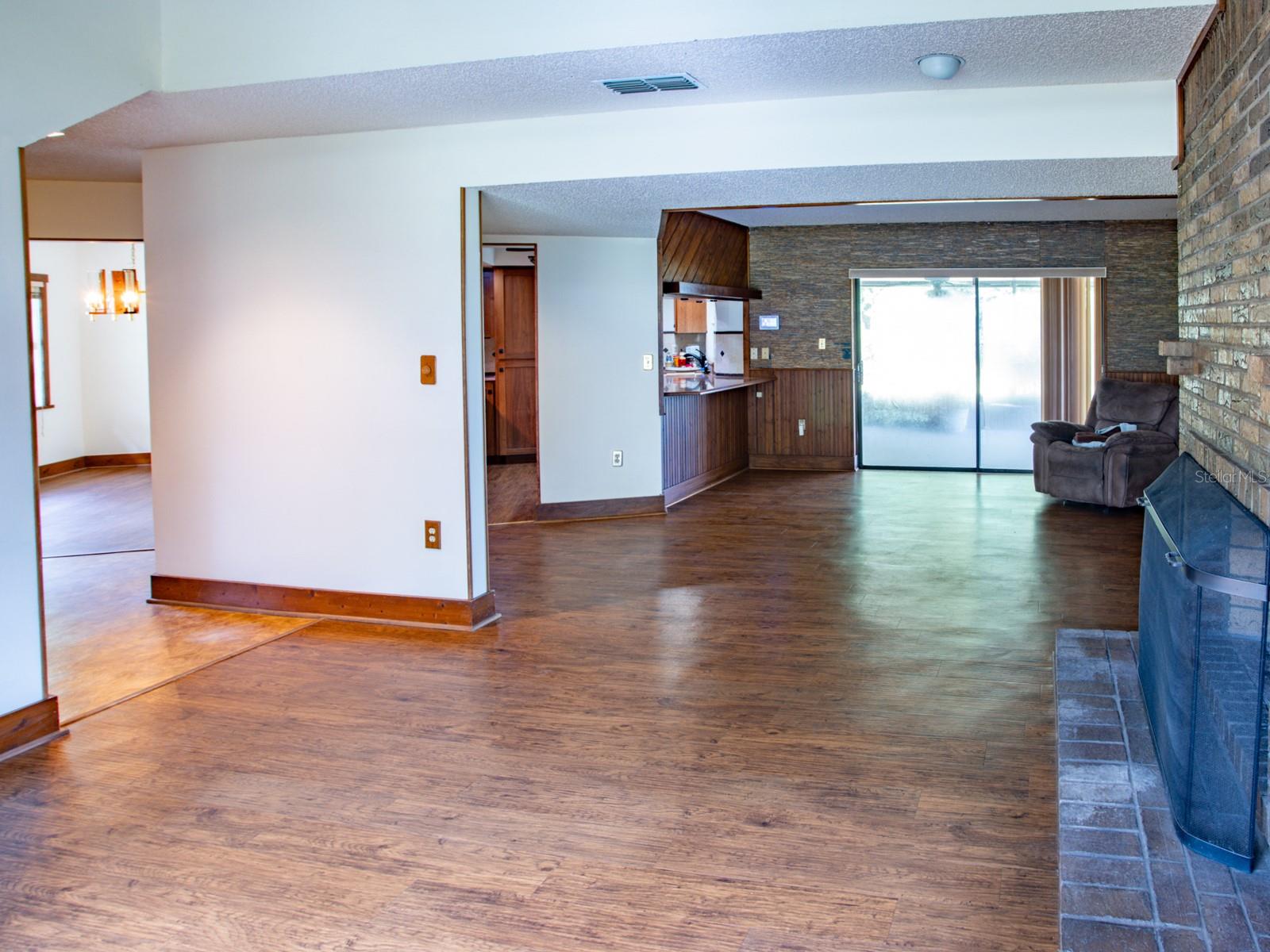 6103 Sky Flower Ct Property Photo 14