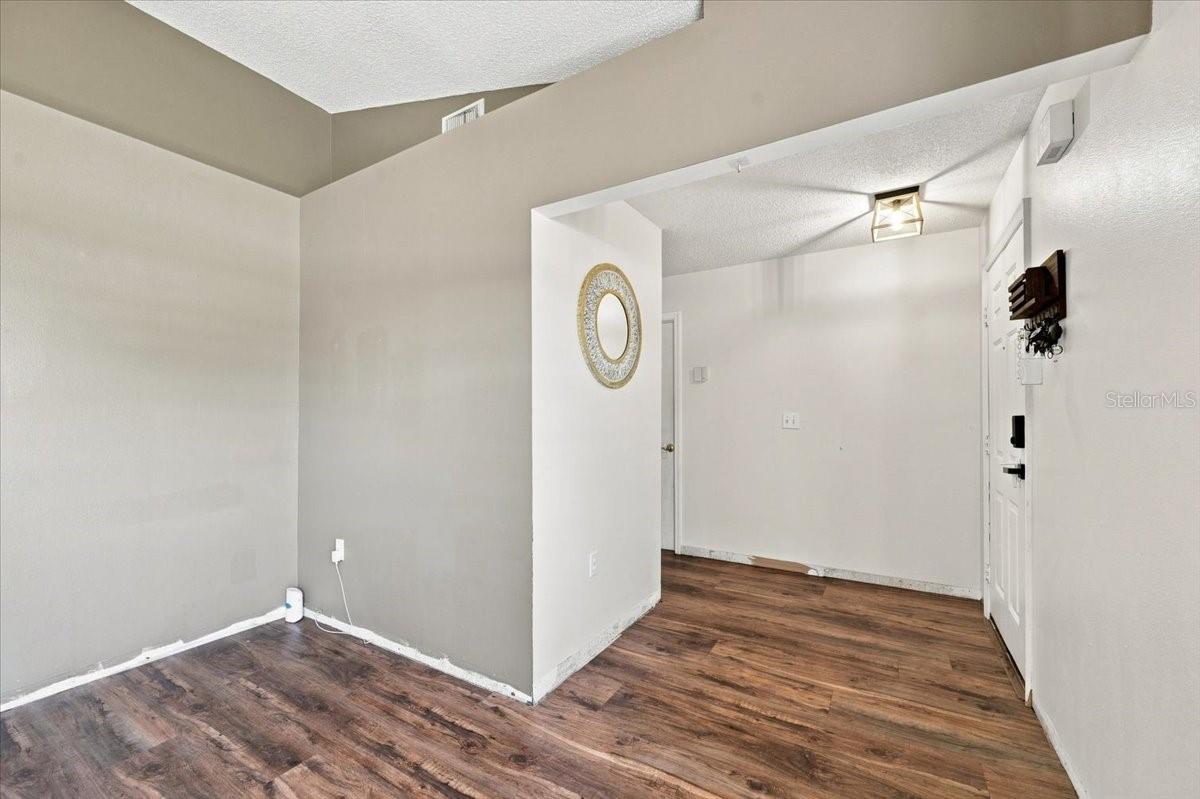 3744 Paula Ct Property Photo 4