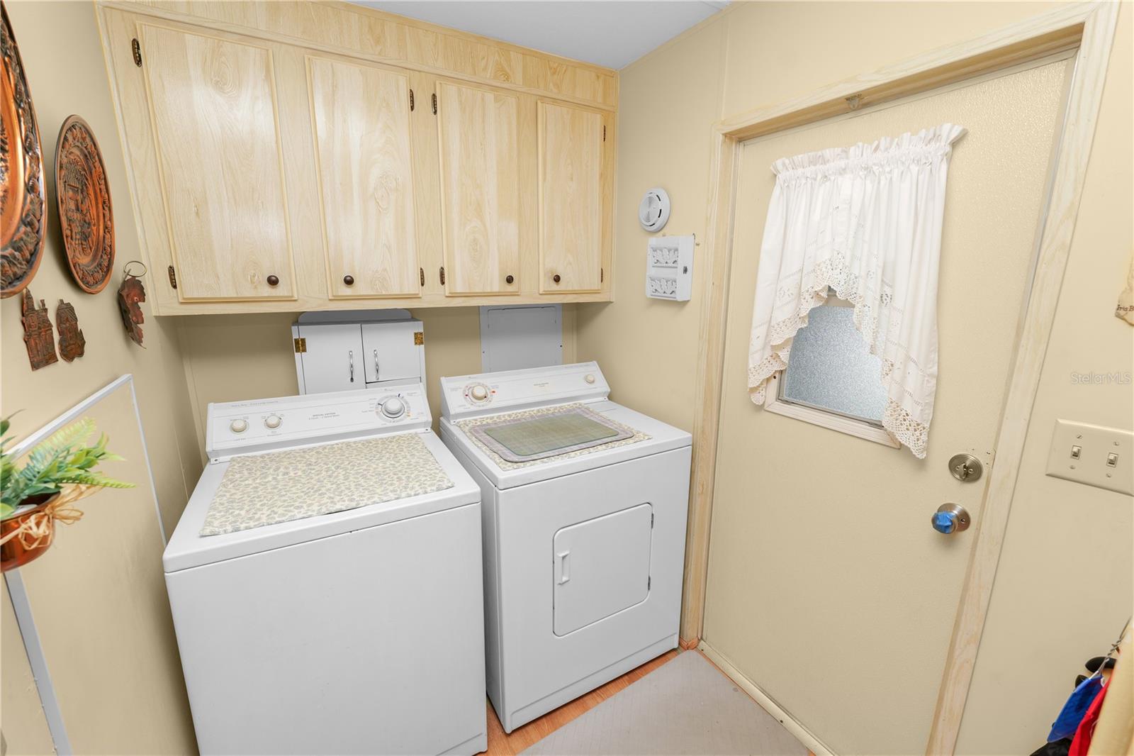 1008 Elizabeth Ln Property Photo 17