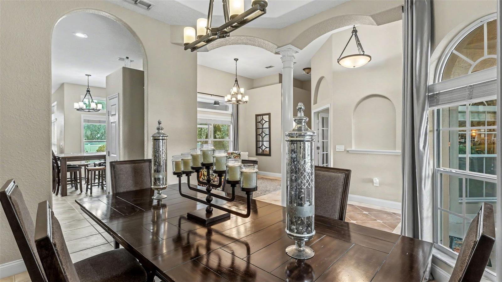 5956 Trophy Loop Property Photo 8