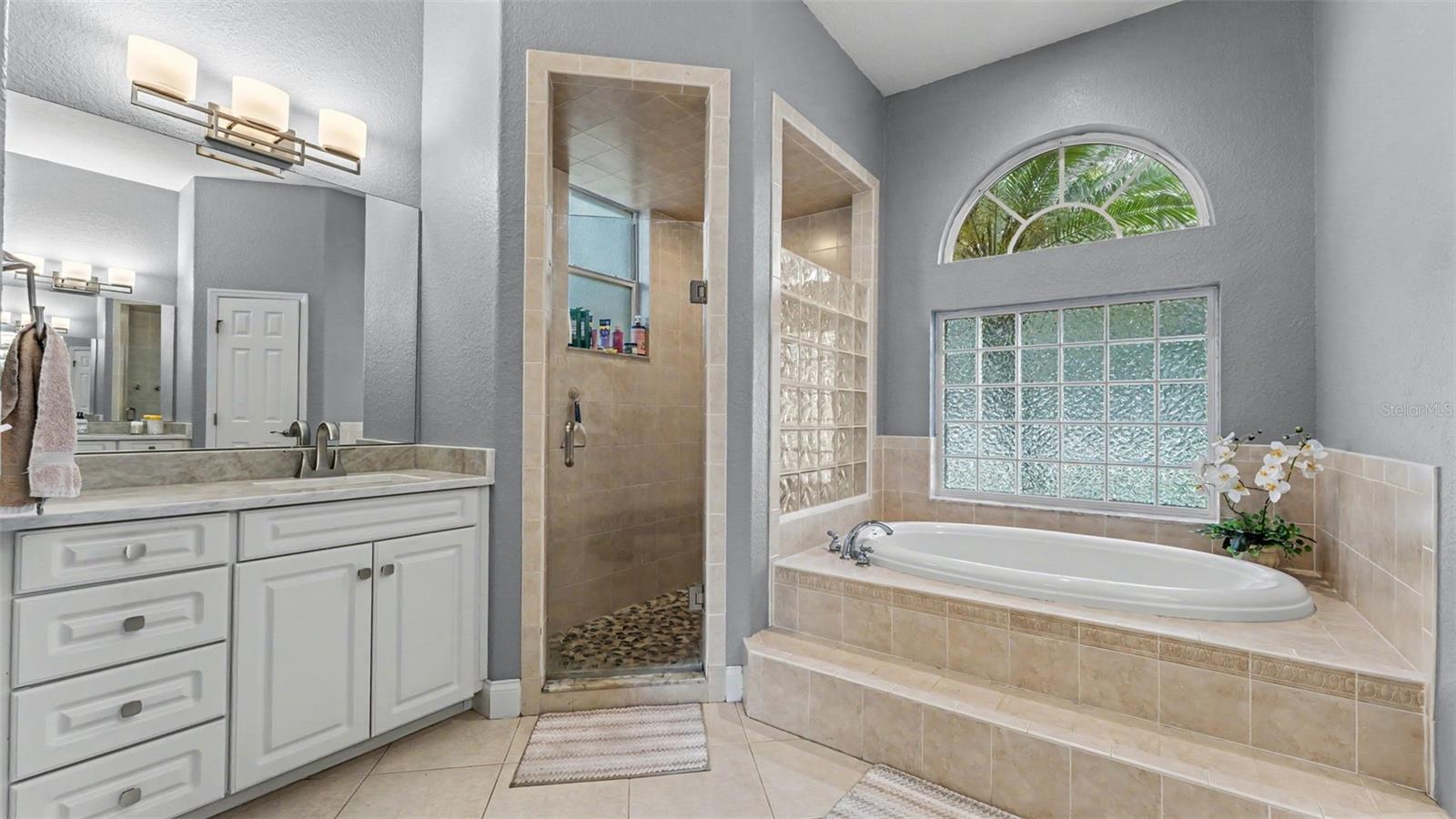 5956 Trophy Loop Property Photo 18
