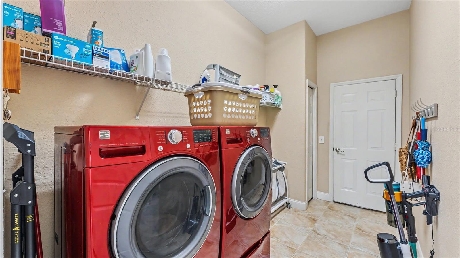 5956 Trophy Loop Property Photo 26