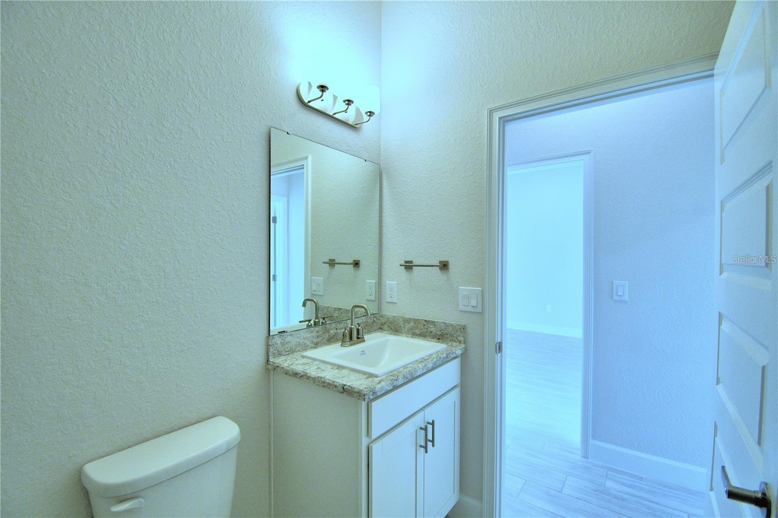 3639 Lindbergh St Property Photo 11