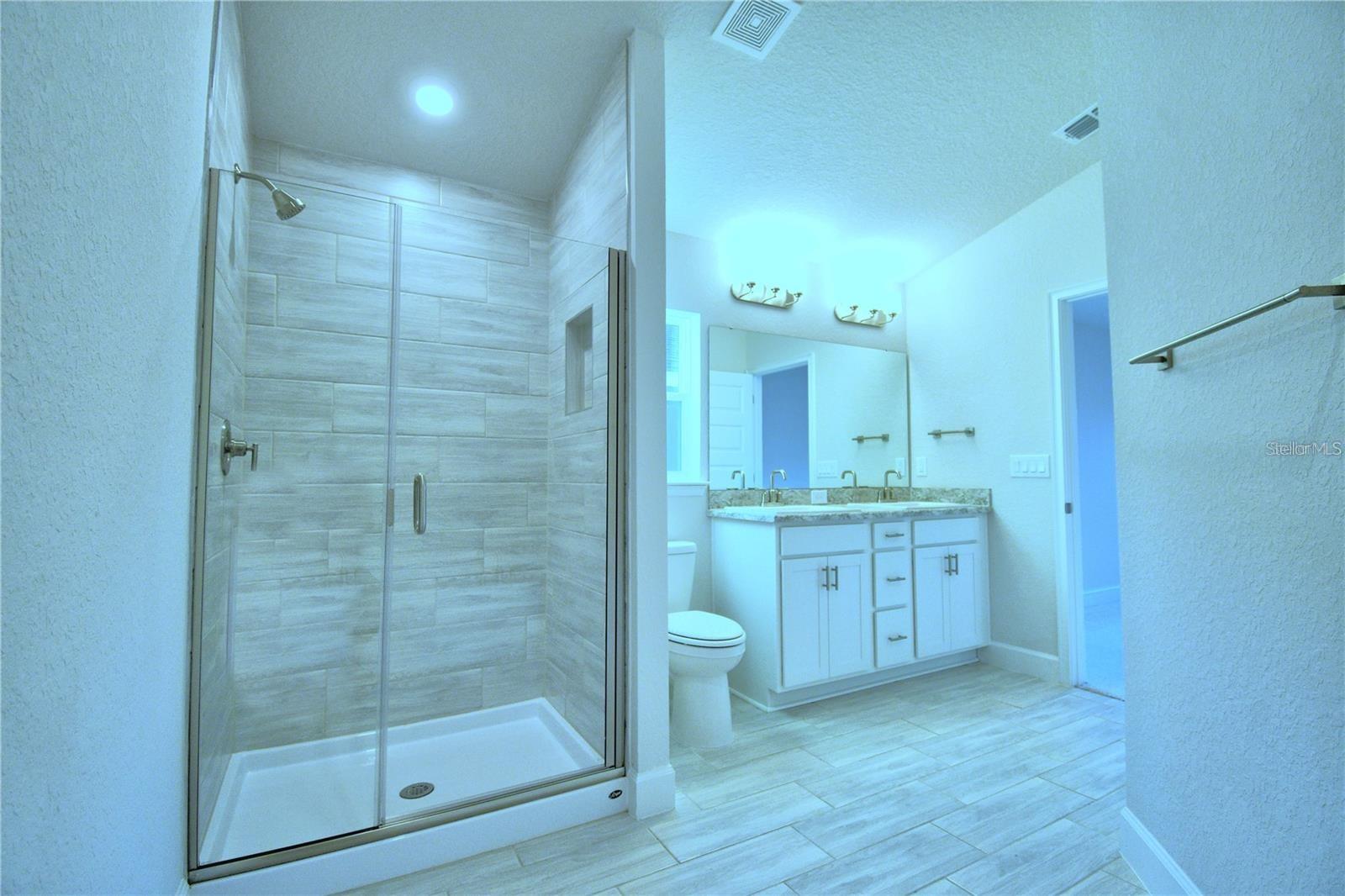 3639 Lindbergh St Property Photo 15