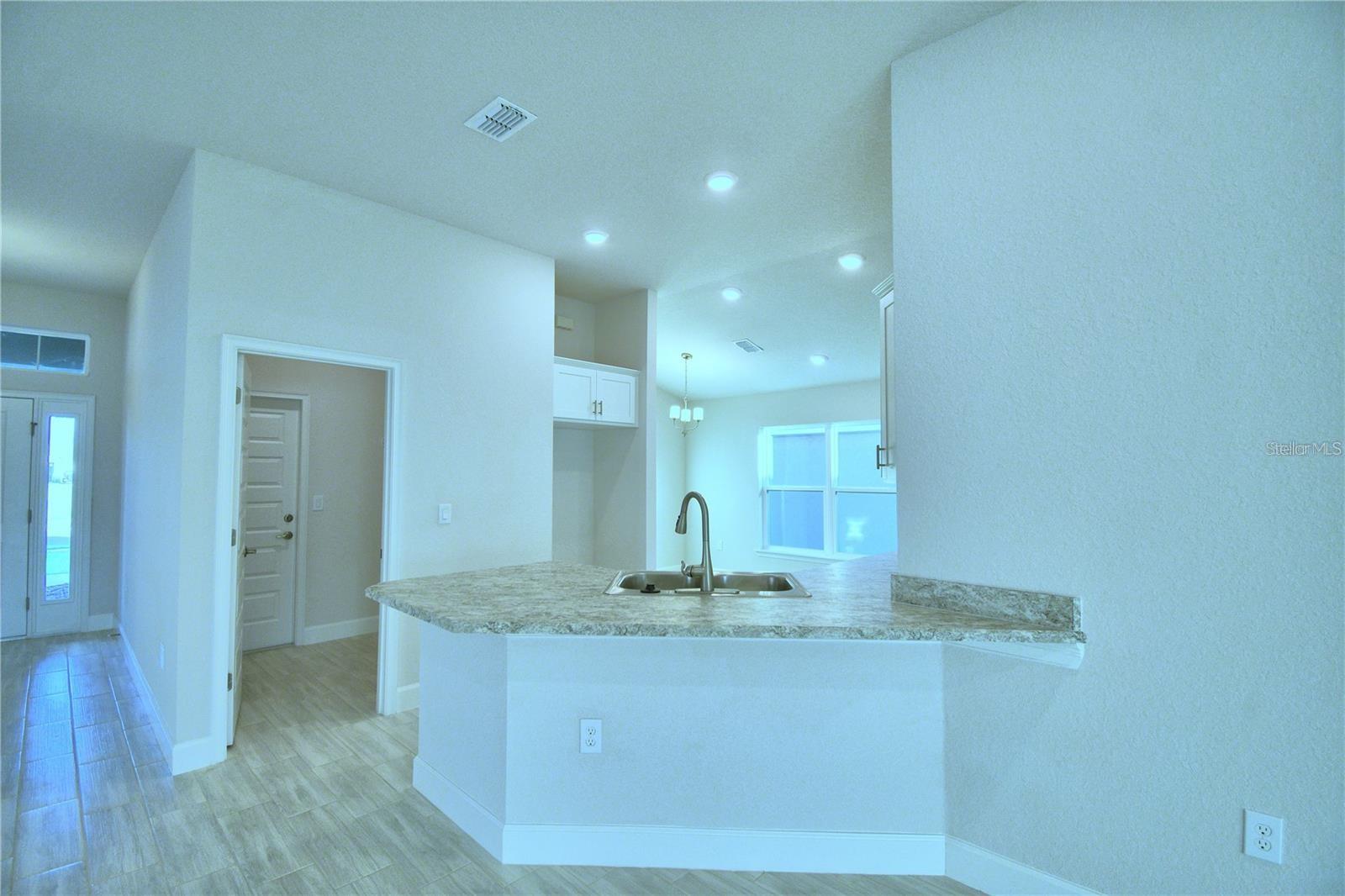 3639 Lindbergh St Property Photo 28