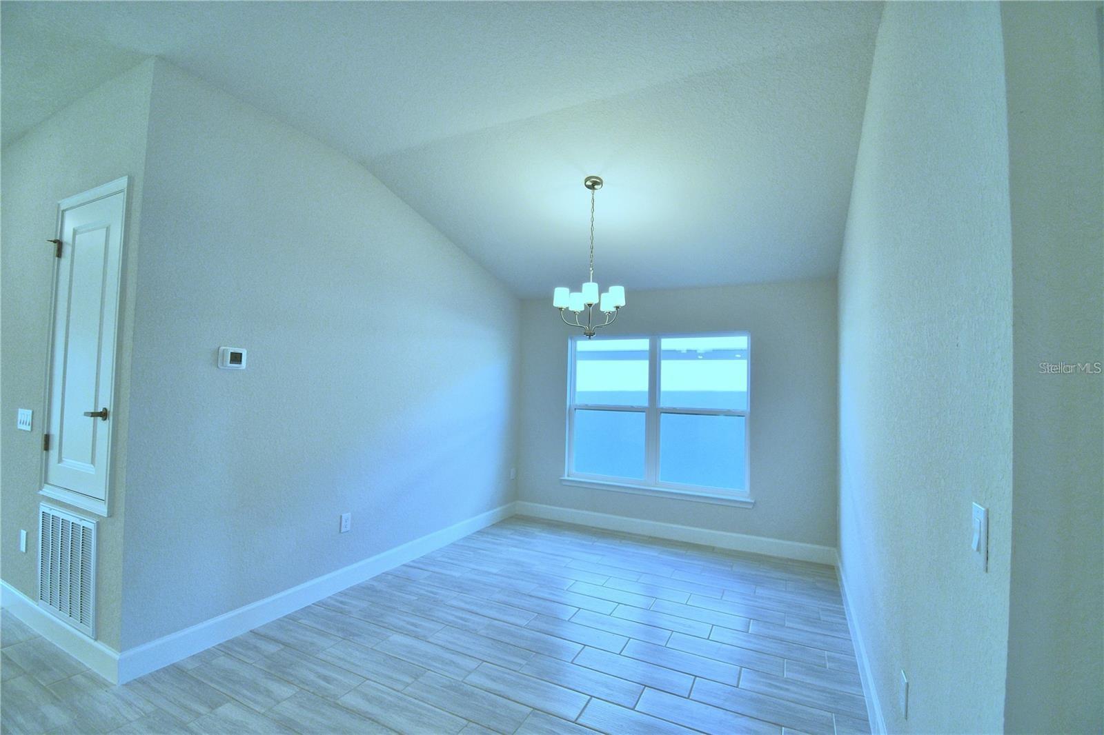 3639 Lindbergh St Property Photo 29