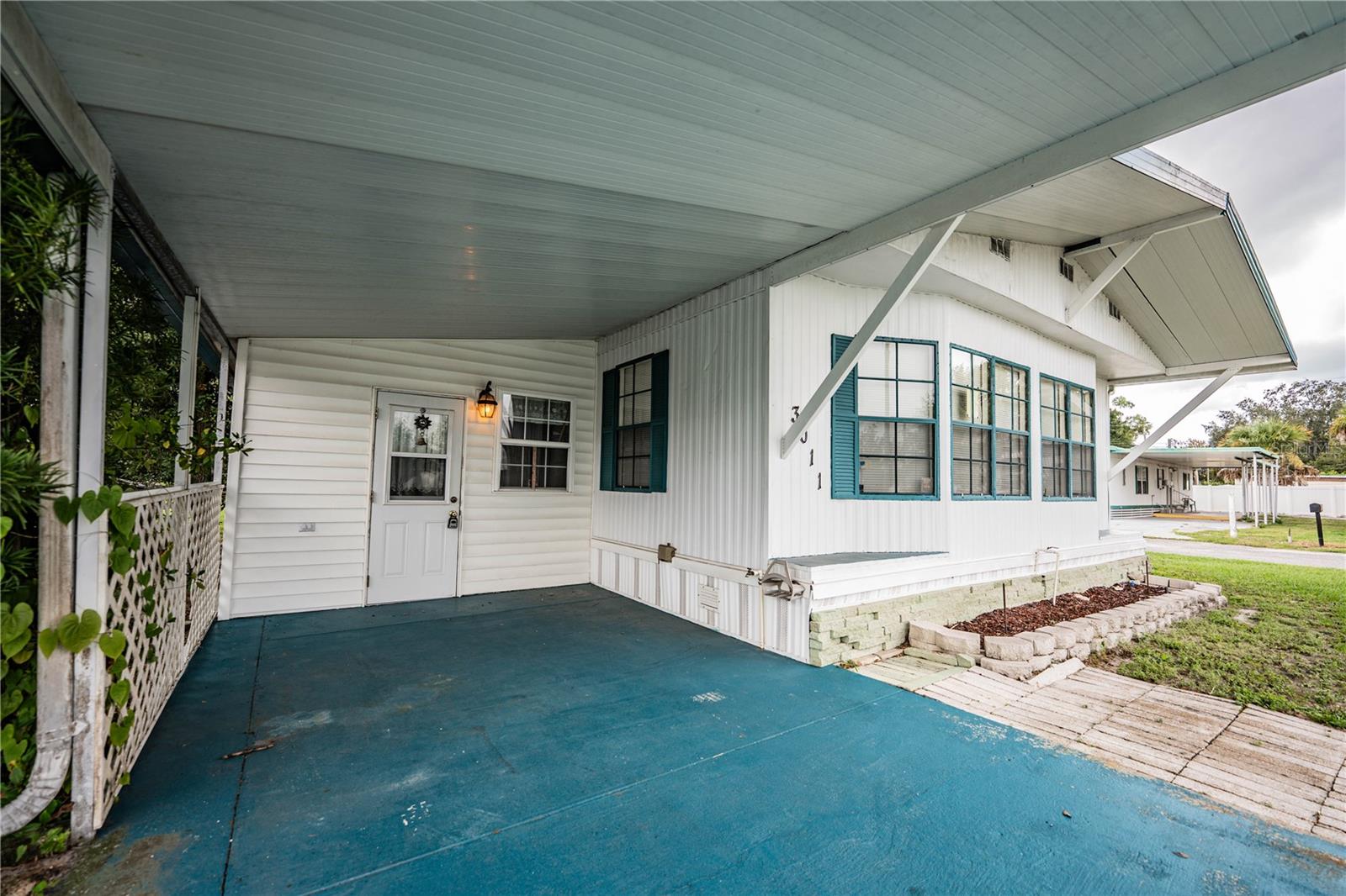 3011 Sun Way Property Photo 25