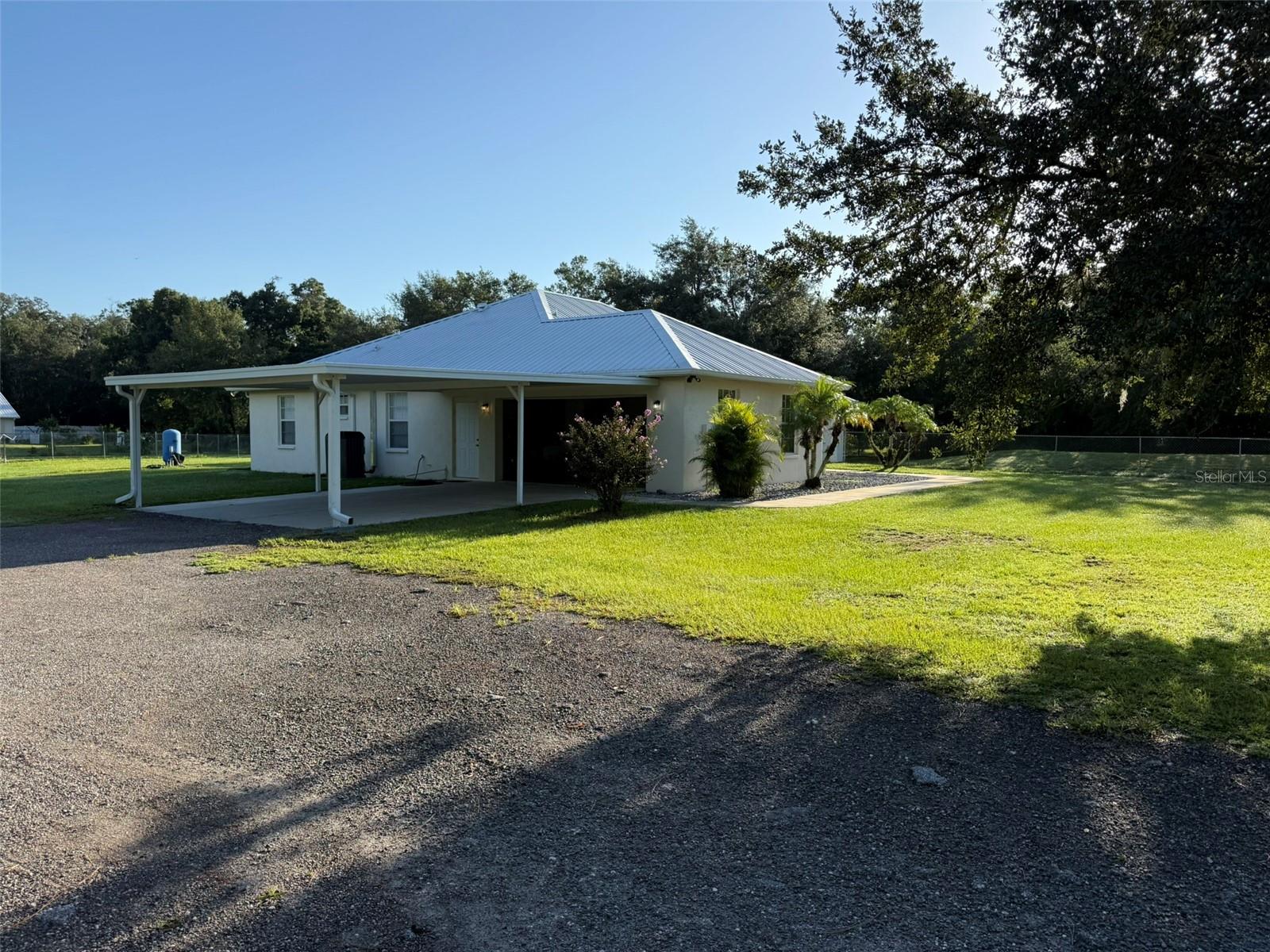1978 Wooten Rd Property Photo 3