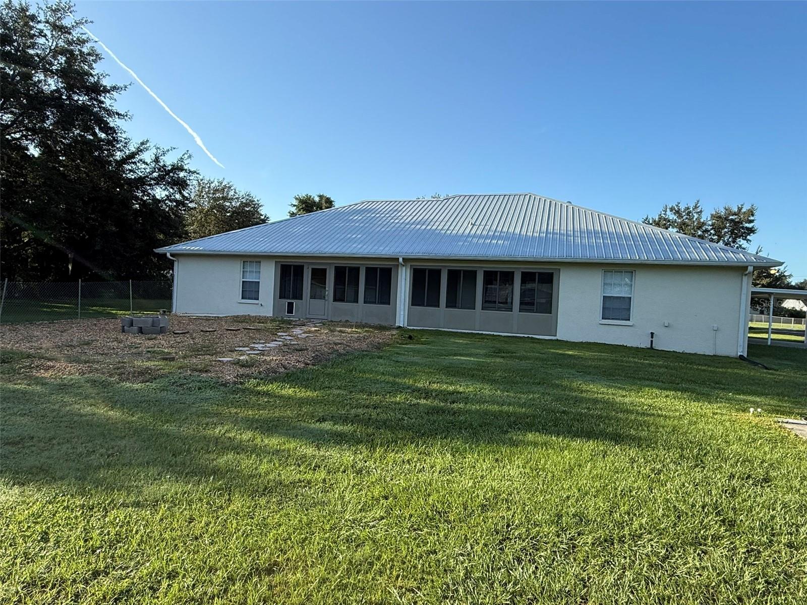 1978 Wooten Rd Property Photo 6