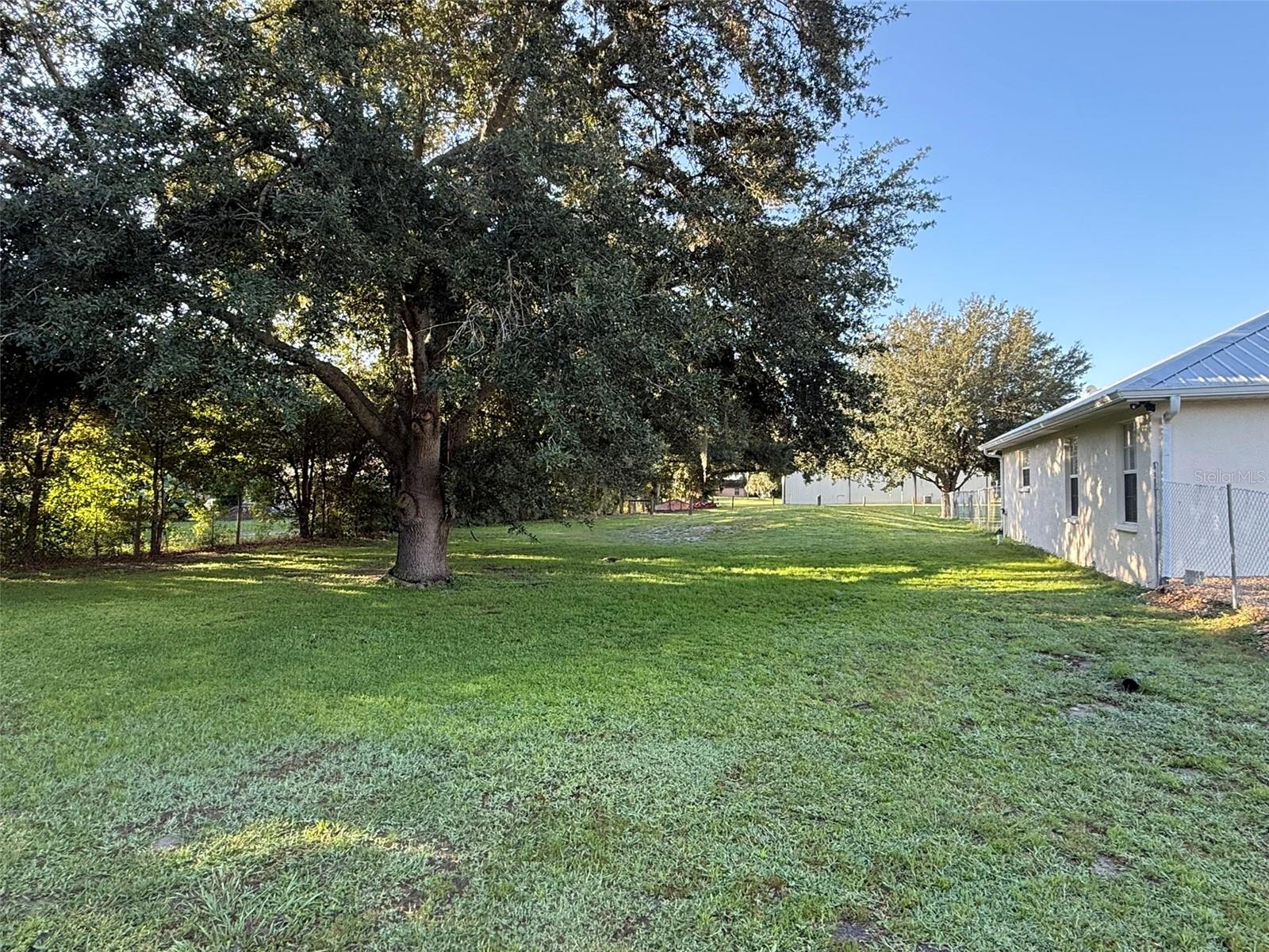 1978 Wooten Rd Property Photo 9