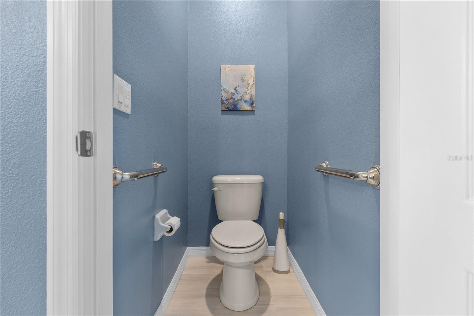 115 Sapphire Ct Property Photo 32