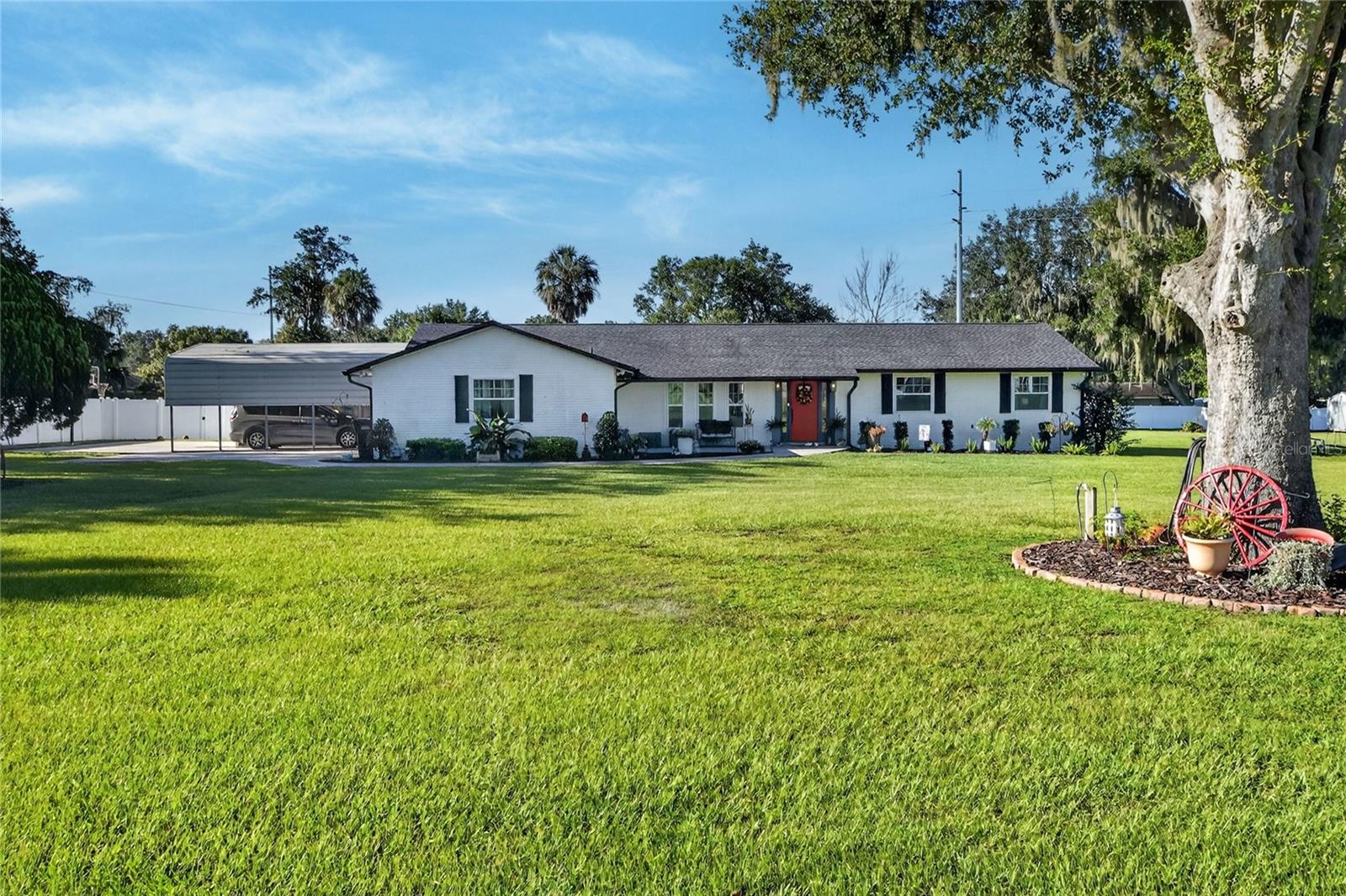 4220 Howell Ln Property Photo