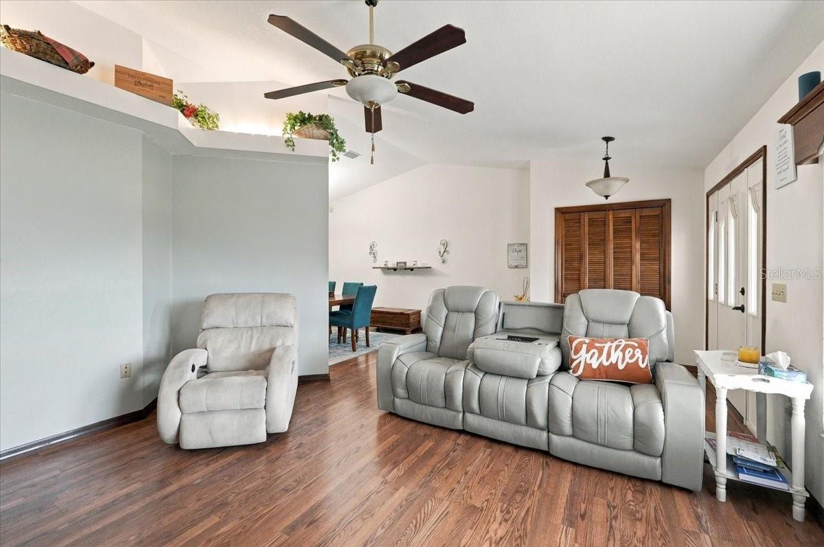 1731 Brangus Dr Property Photo 19