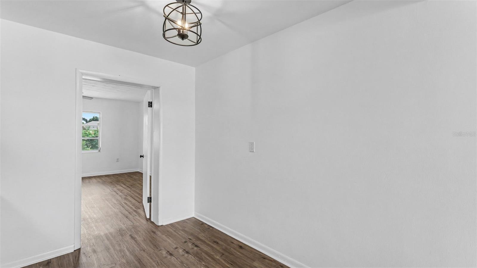 265 E Thelma St Property Photo 12