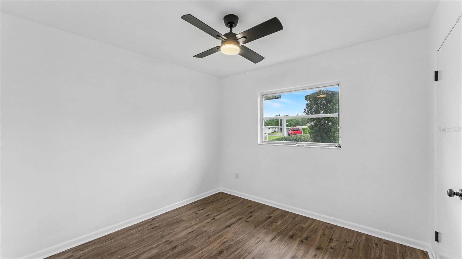 265 E Thelma St Property Photo 28