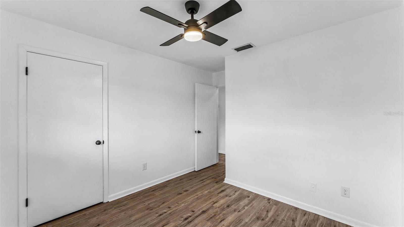 265 E Thelma St Property Photo 29