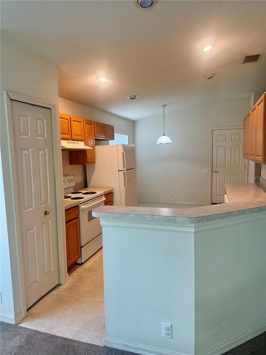 2021 Sweetfern Pl Property Photo 4