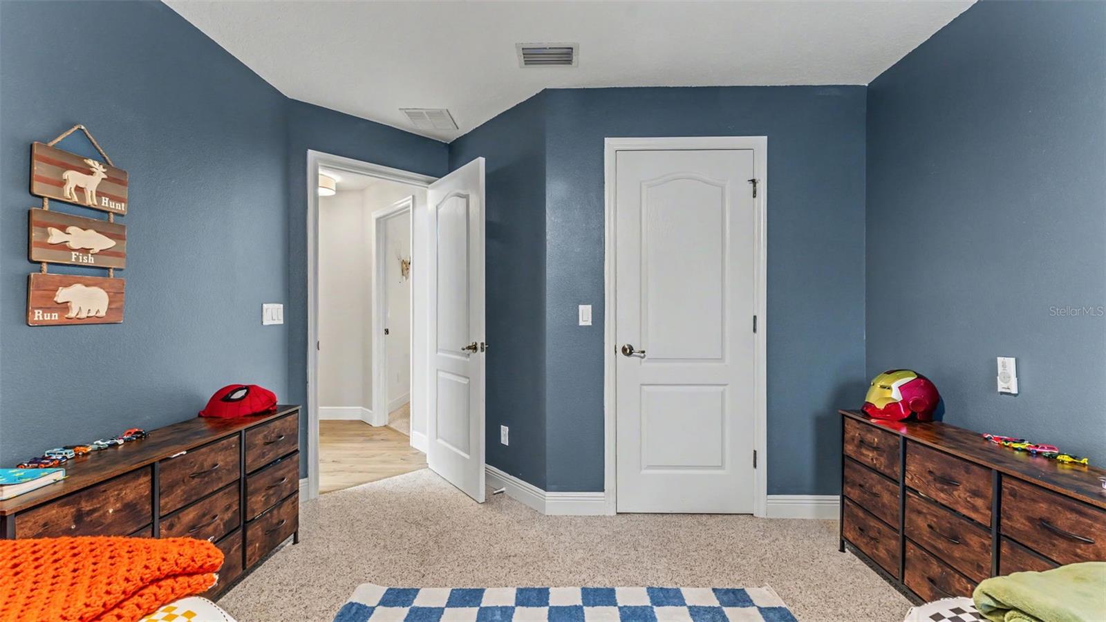 158 Costa Loop Property Photo 32