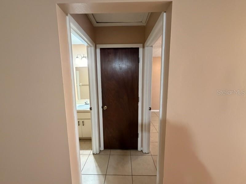 1027 Harden Ct Property Photo 13