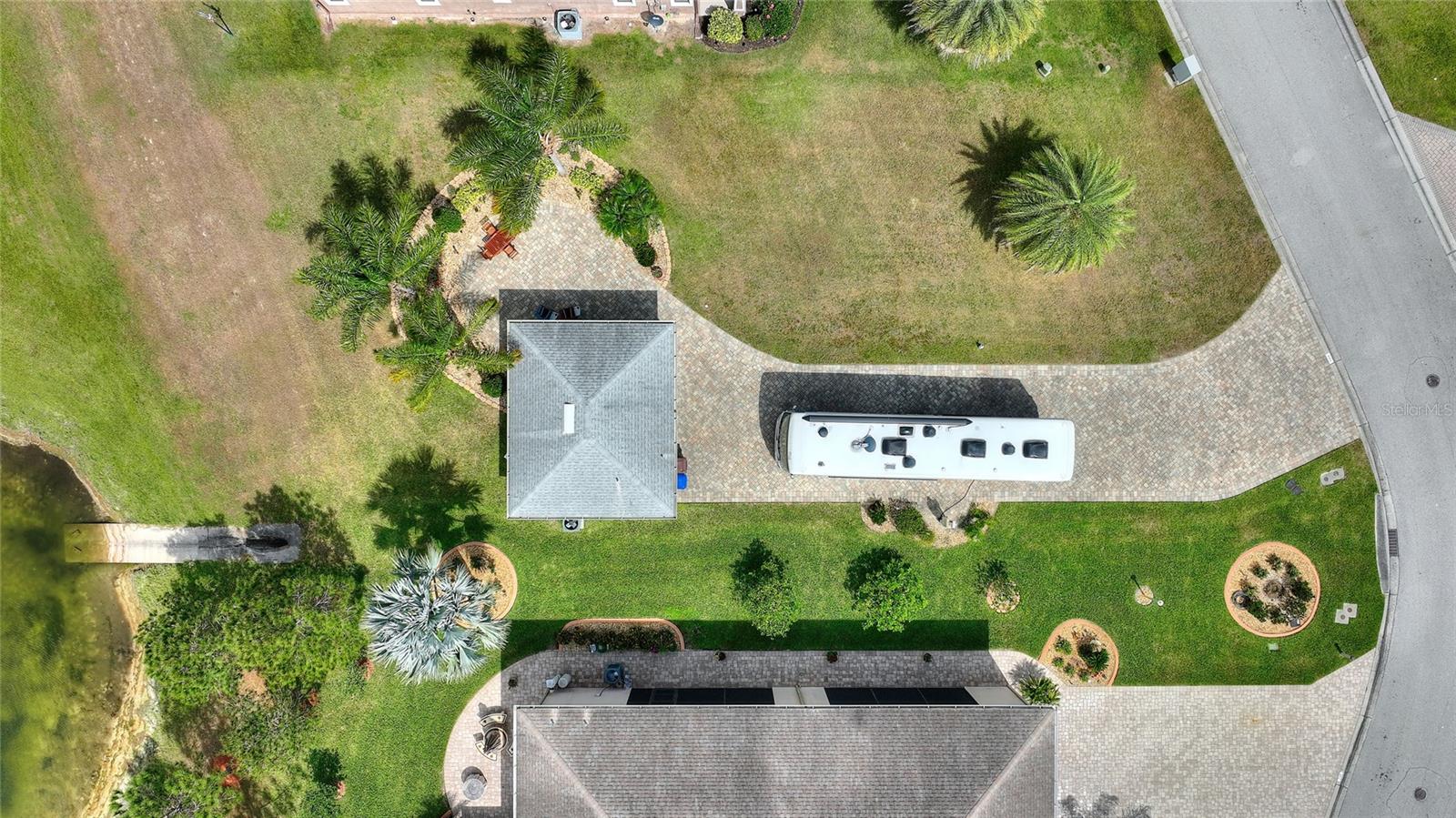 544 Narrow Pond Rd Property Photo 16
