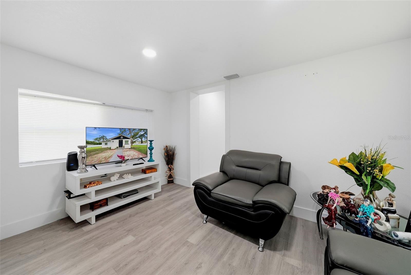 10124 N Hyacinth Ave Property Photo 15