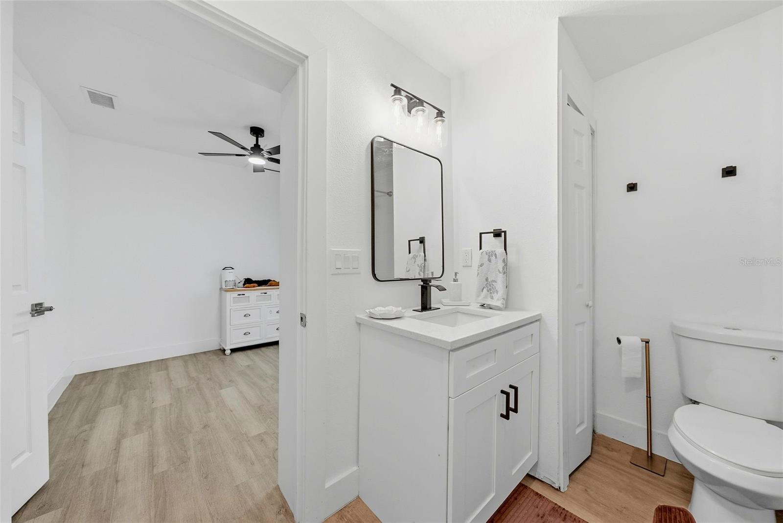 10124 N Hyacinth Ave Property Photo 28