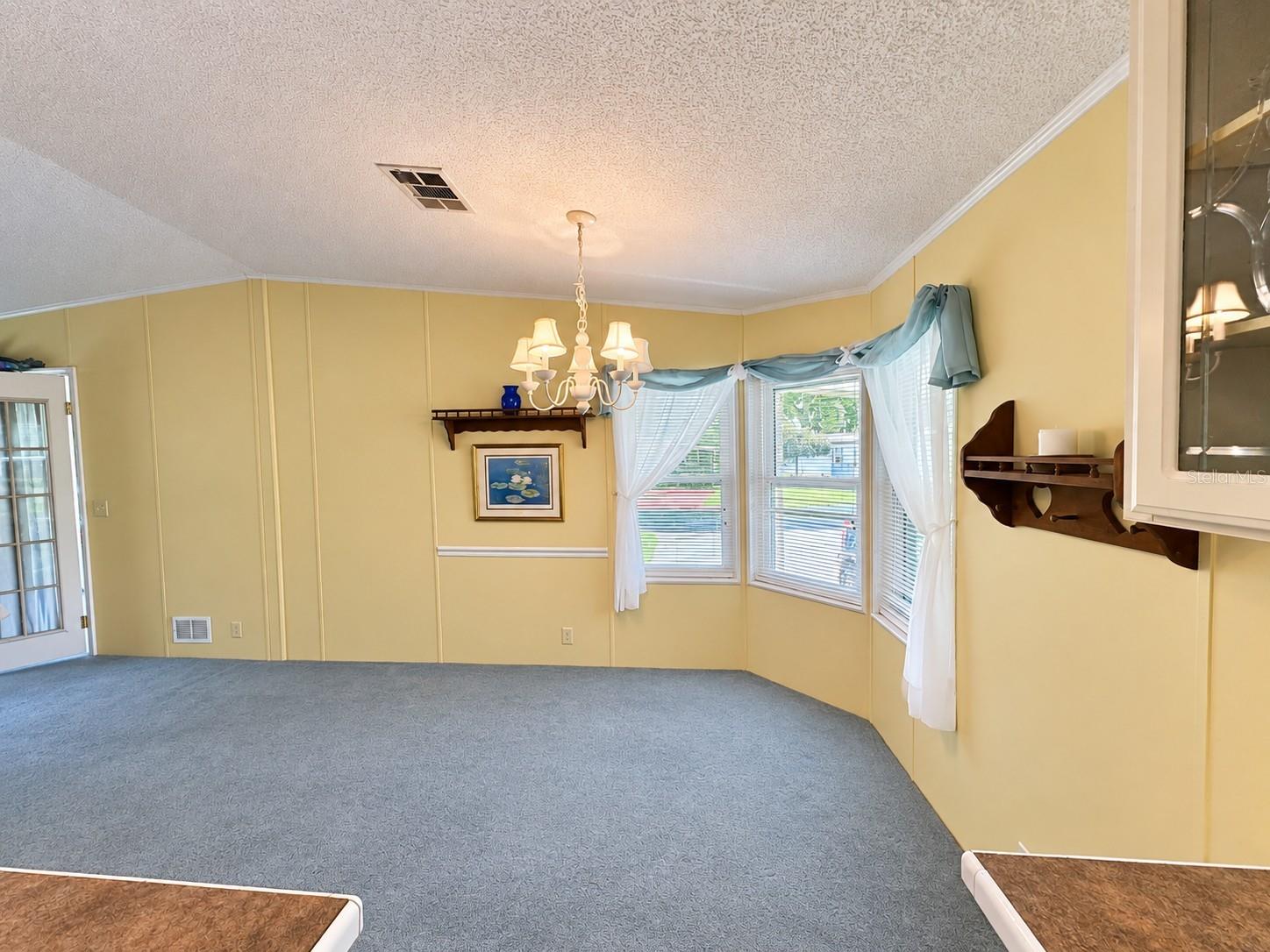 6107 Grand Oaks Dr Se Property Photo 9