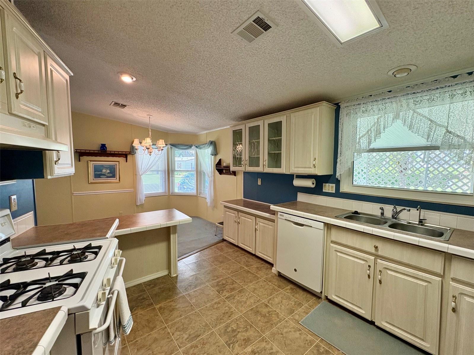 6107 Grand Oaks Dr Se Property Photo 17