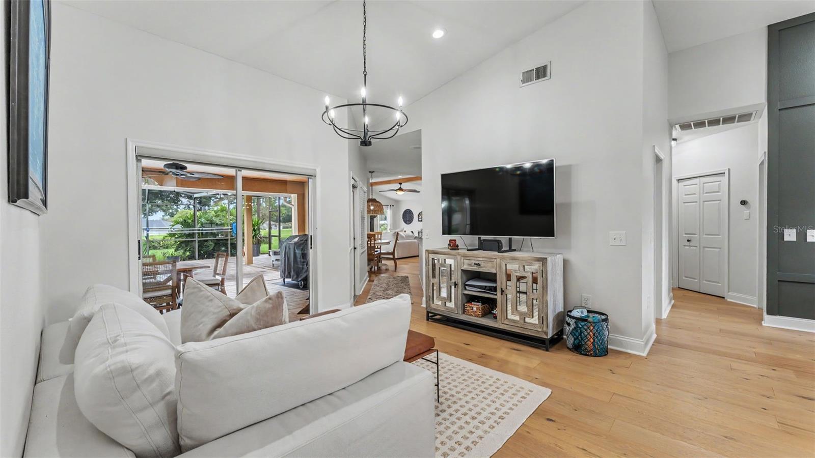 2267 Malachite Dr Property Photo 14