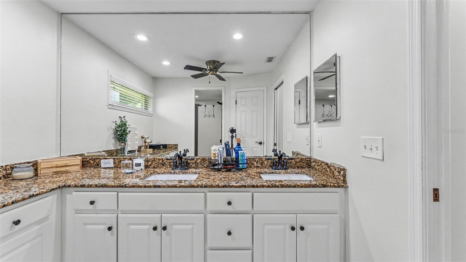 2267 Malachite Dr Property Photo 32