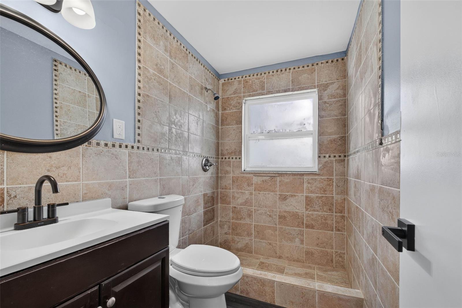 4924 Washington St Property Photo 42