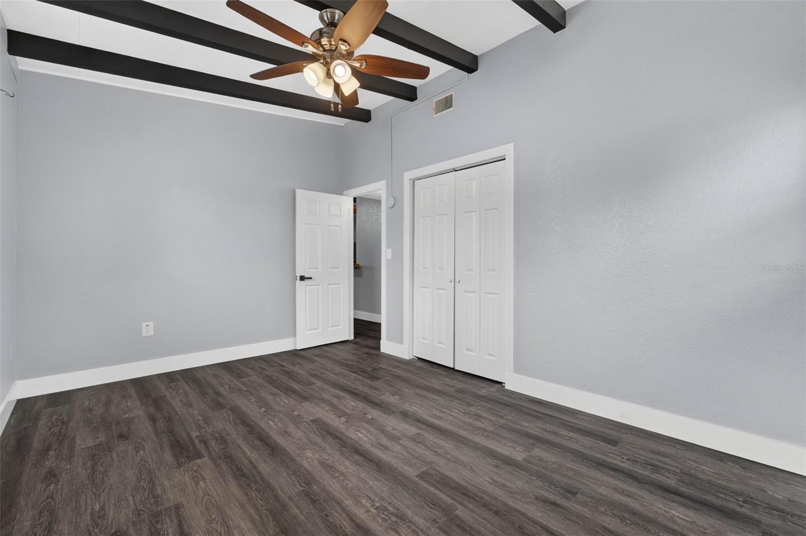 4924 Washington St Property Photo 45