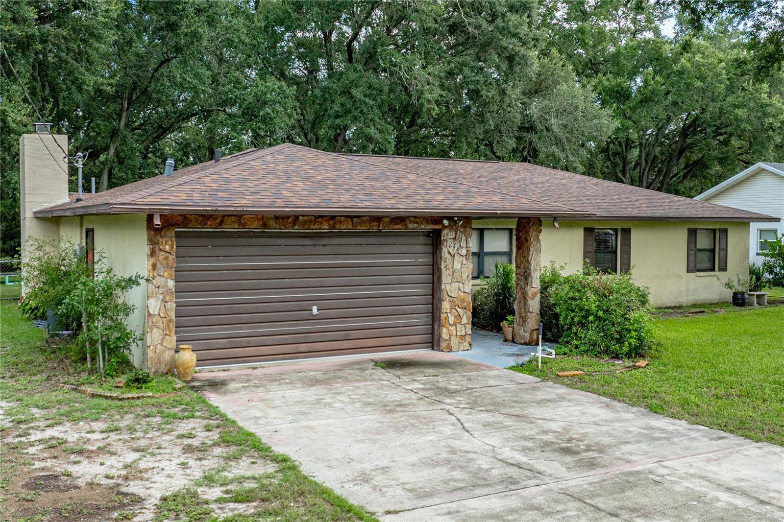 124 N Pointe Dr Property Photo 50