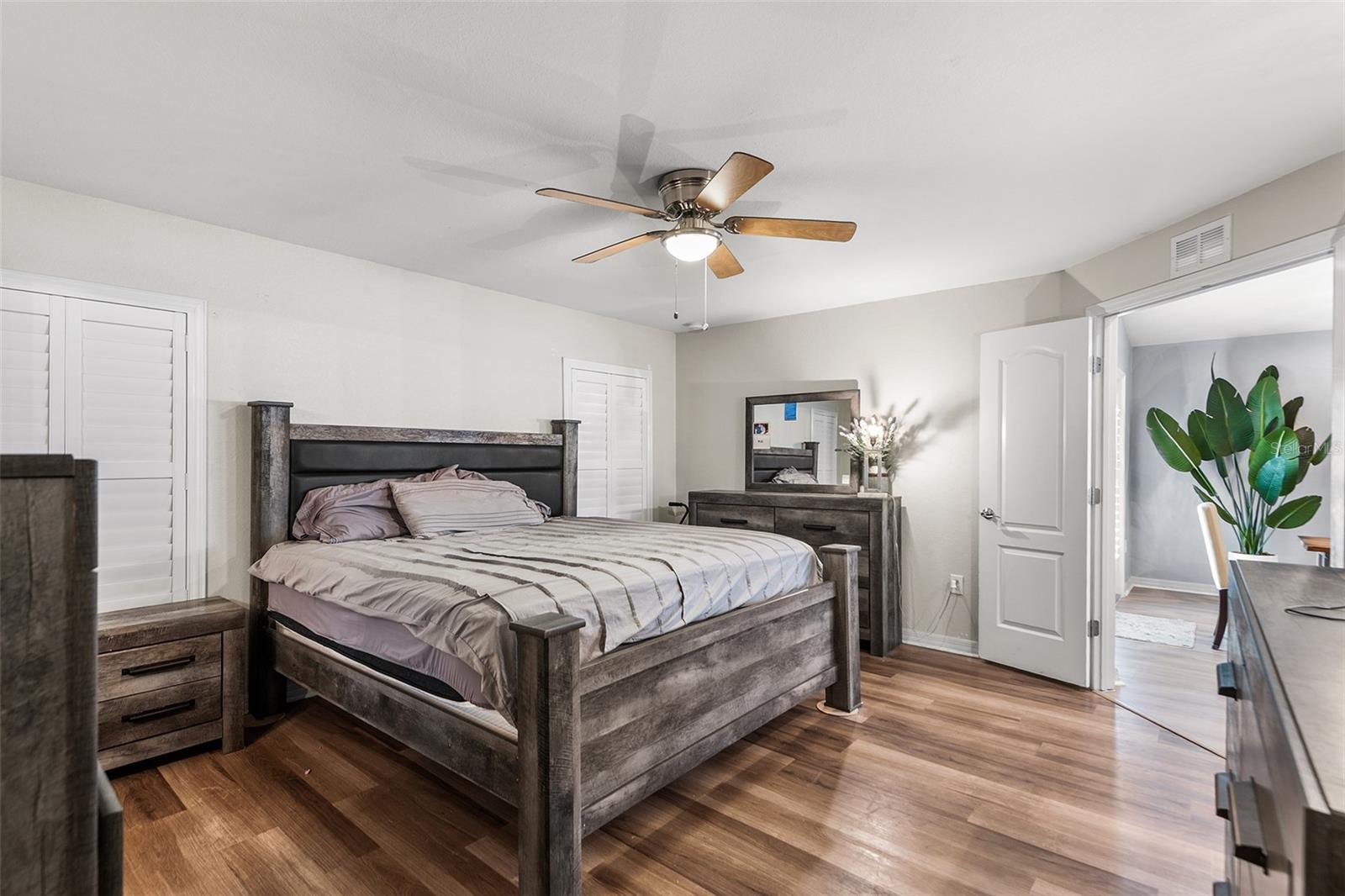 171 Lake Mariana Pl Property Photo 18