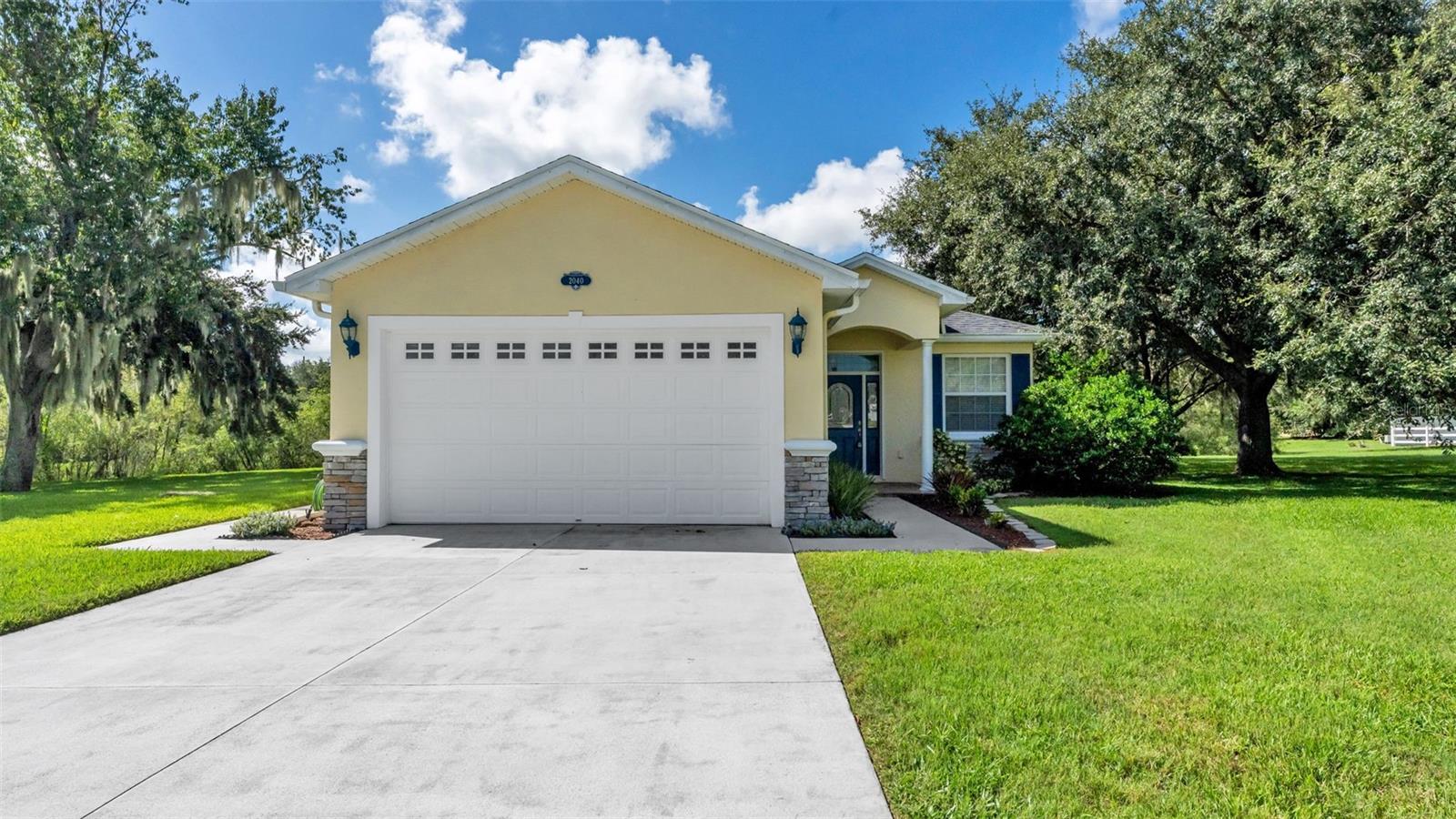 2040 Saddlewood Dr Property Photo 29