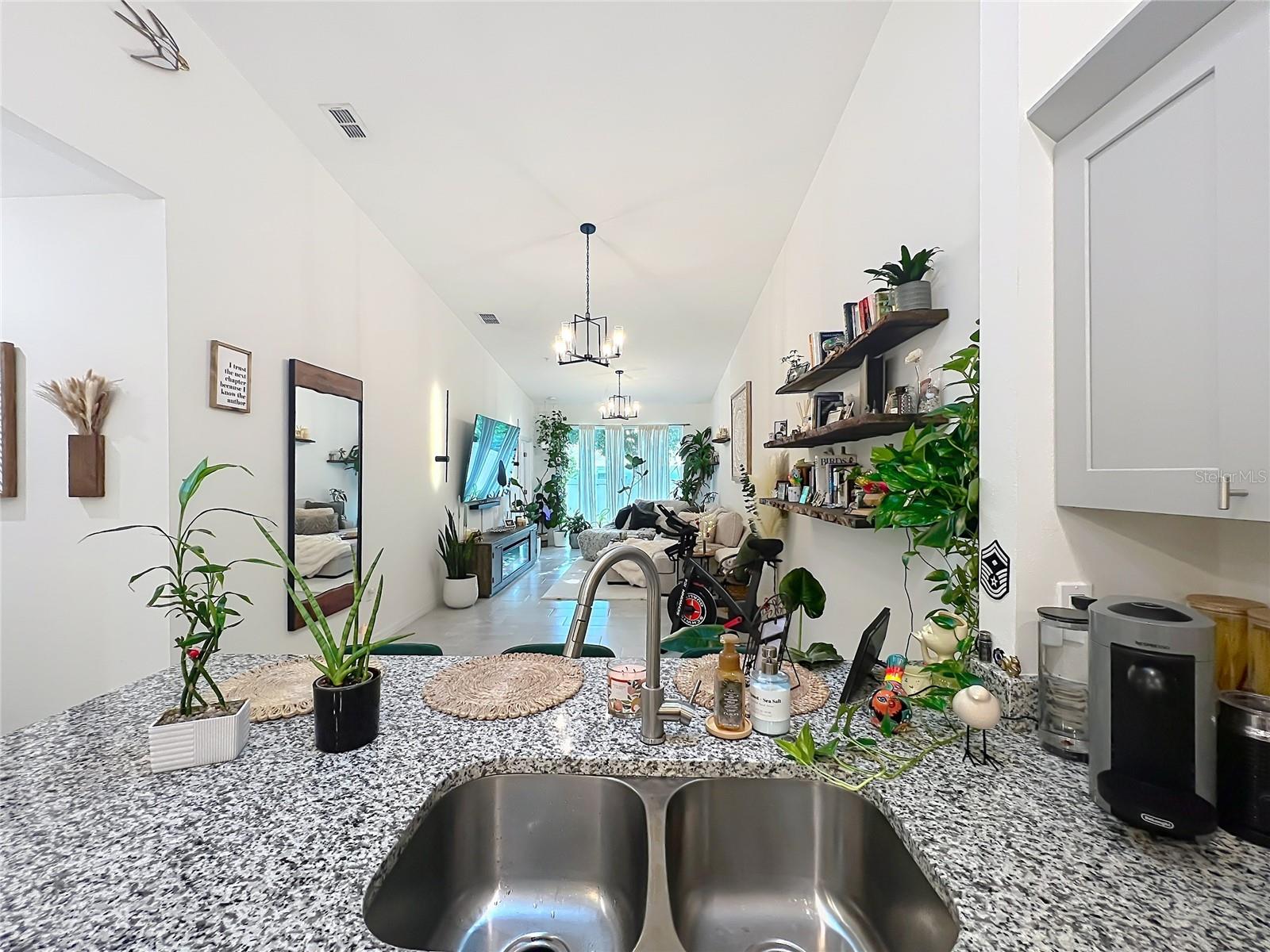 1415 Oak Pl #d Property Photo 9