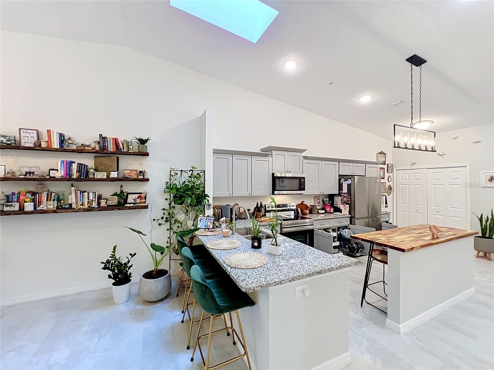 1415 Oak Pl #d Property Photo 18