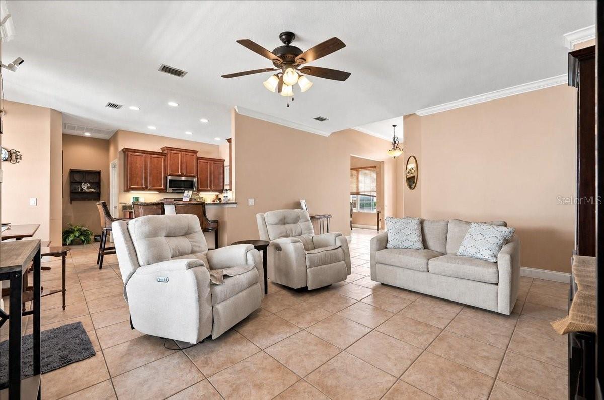 5326 Kinsley Ln Property Photo 10