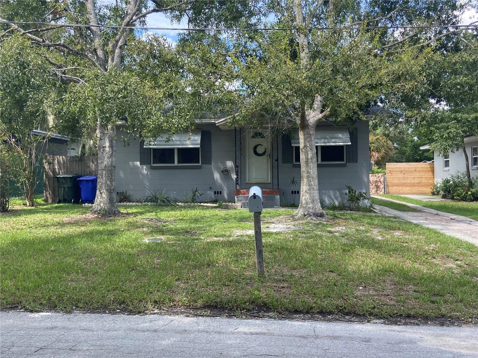608 Channing Rd Property Photo 1