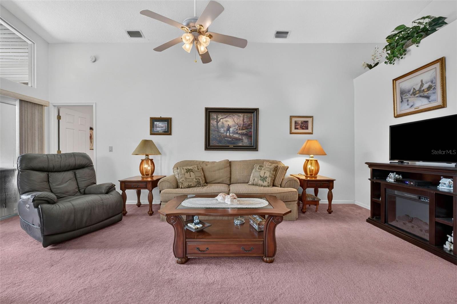 3503 Diamond Ter Property Photo 5