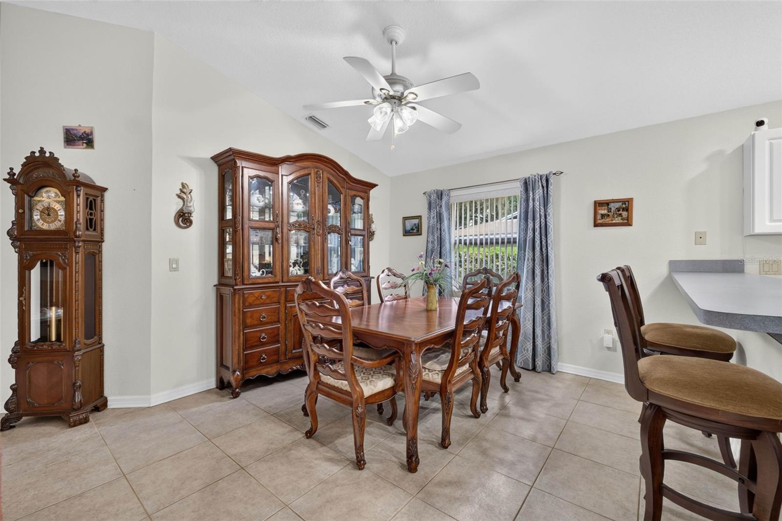3503 Diamond Ter Property Photo 10