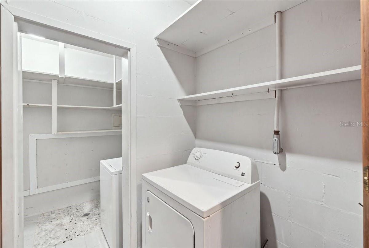 407 Pablo St Property Photo 37