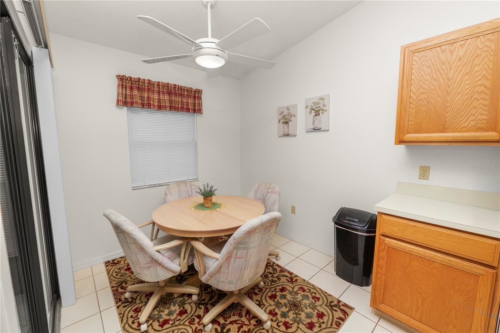 1120 Parakeet Trl Property Photo 24