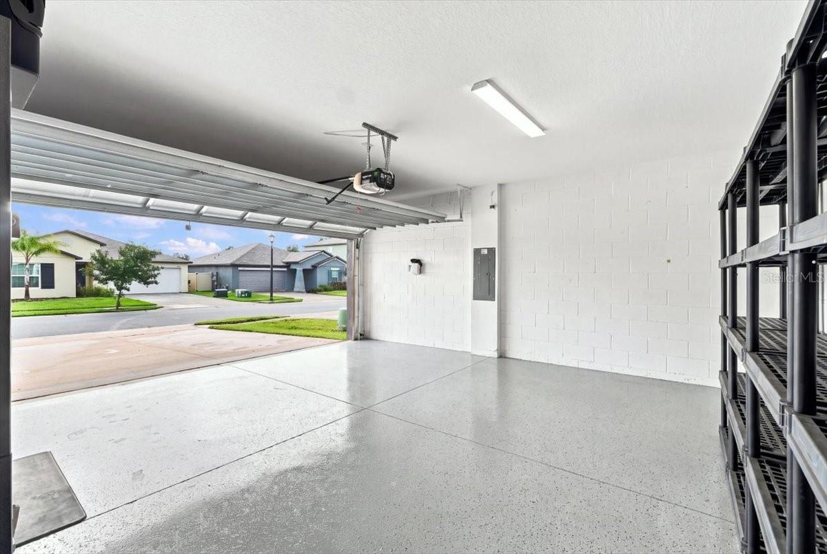 1736 Red Loop Property Photo 49