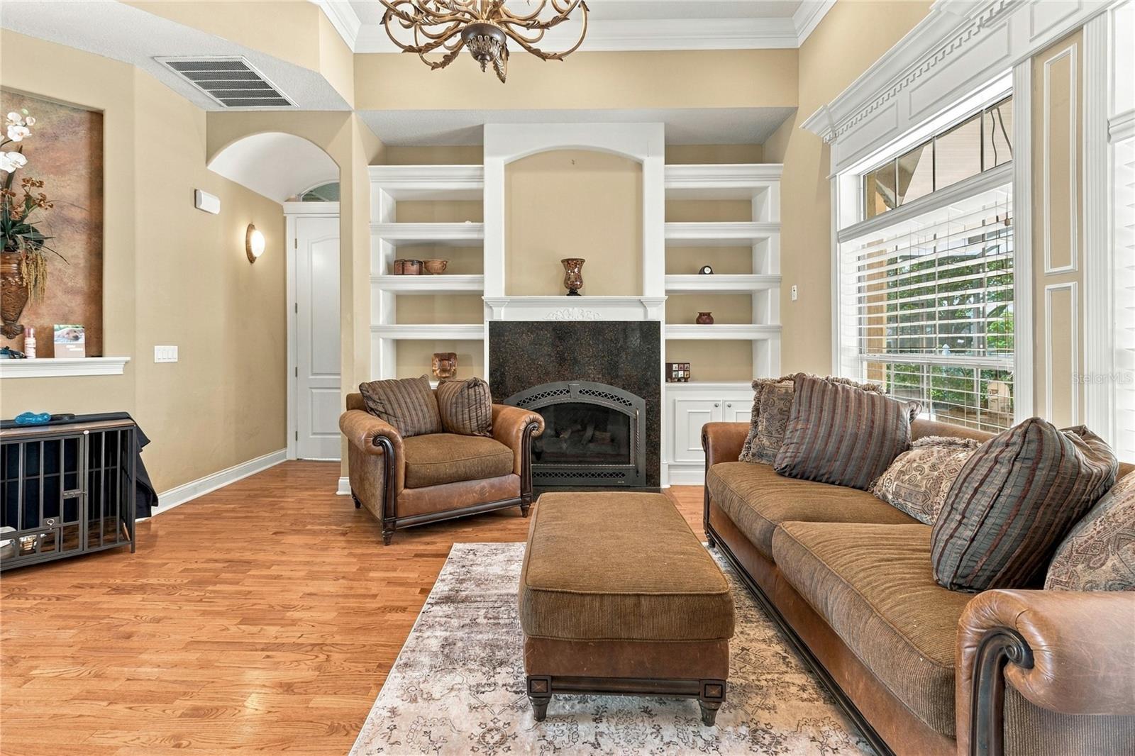 9513 Waterford Oaks Blvd Property Photo 8