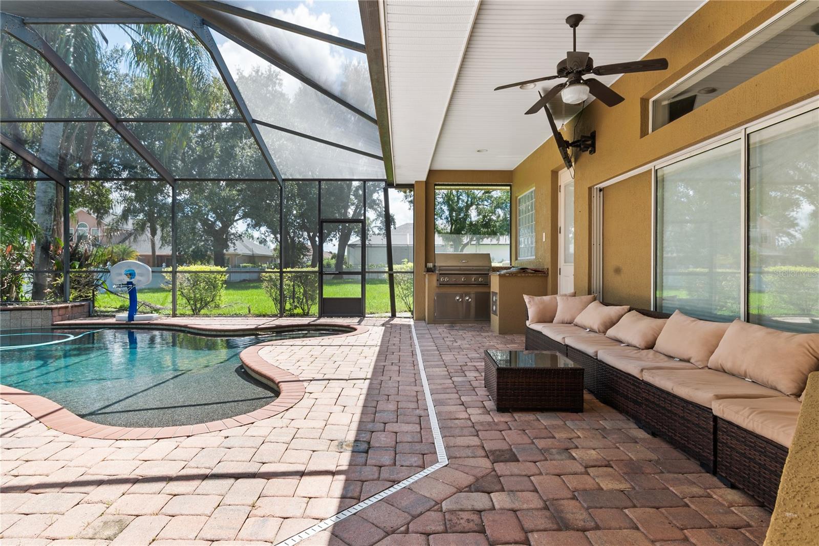 9513 Waterford Oaks Blvd Property Photo 45
