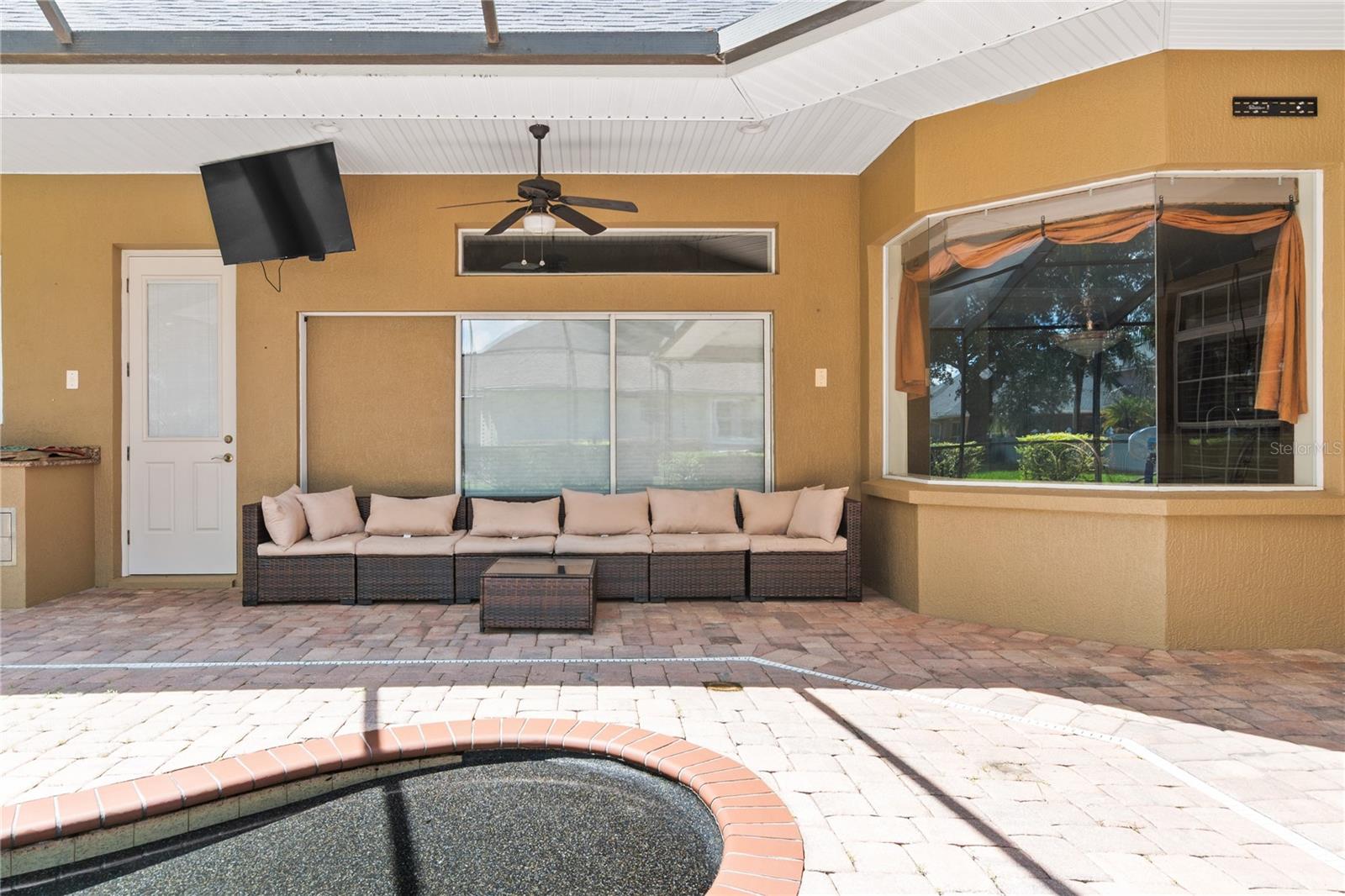 9513 Waterford Oaks Blvd Property Photo 46
